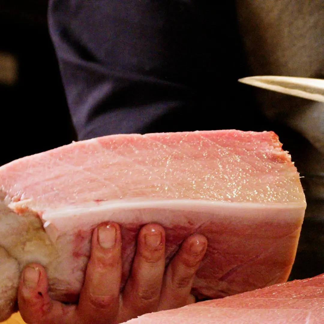 creation thumb for How to Cut Tuna for Sushi