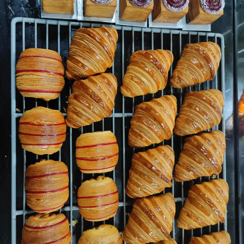 creation thumb for Croissant