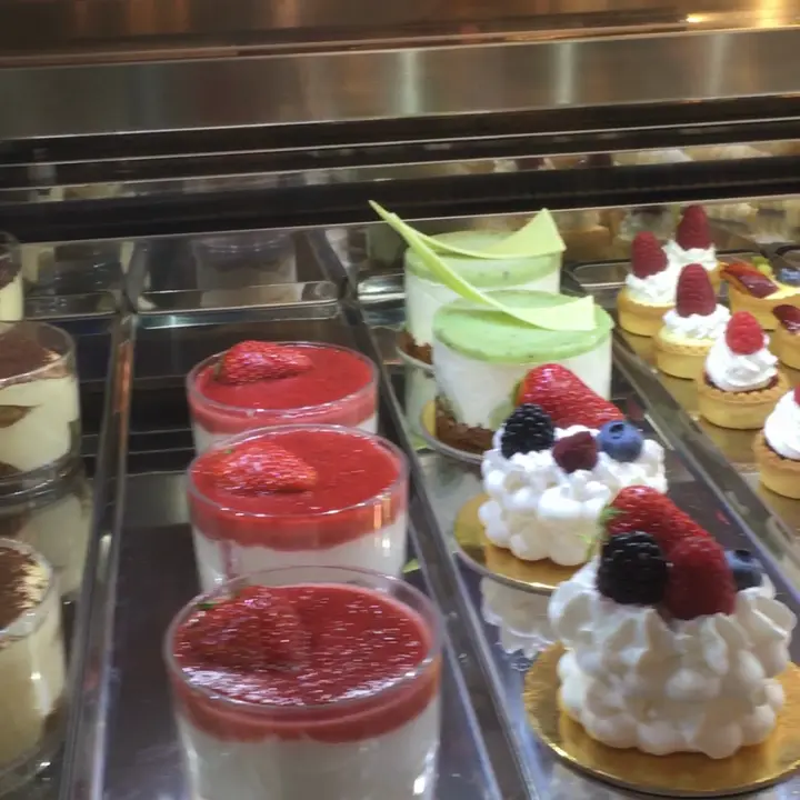 creation thumb for CasaVenezia pastry