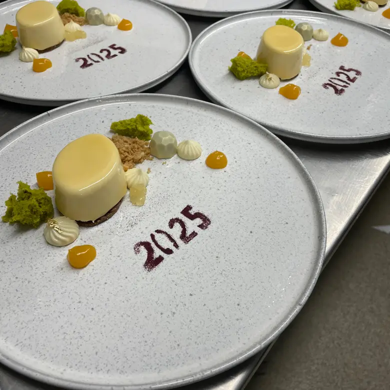 creation thumb for New Years Eve Dessert
