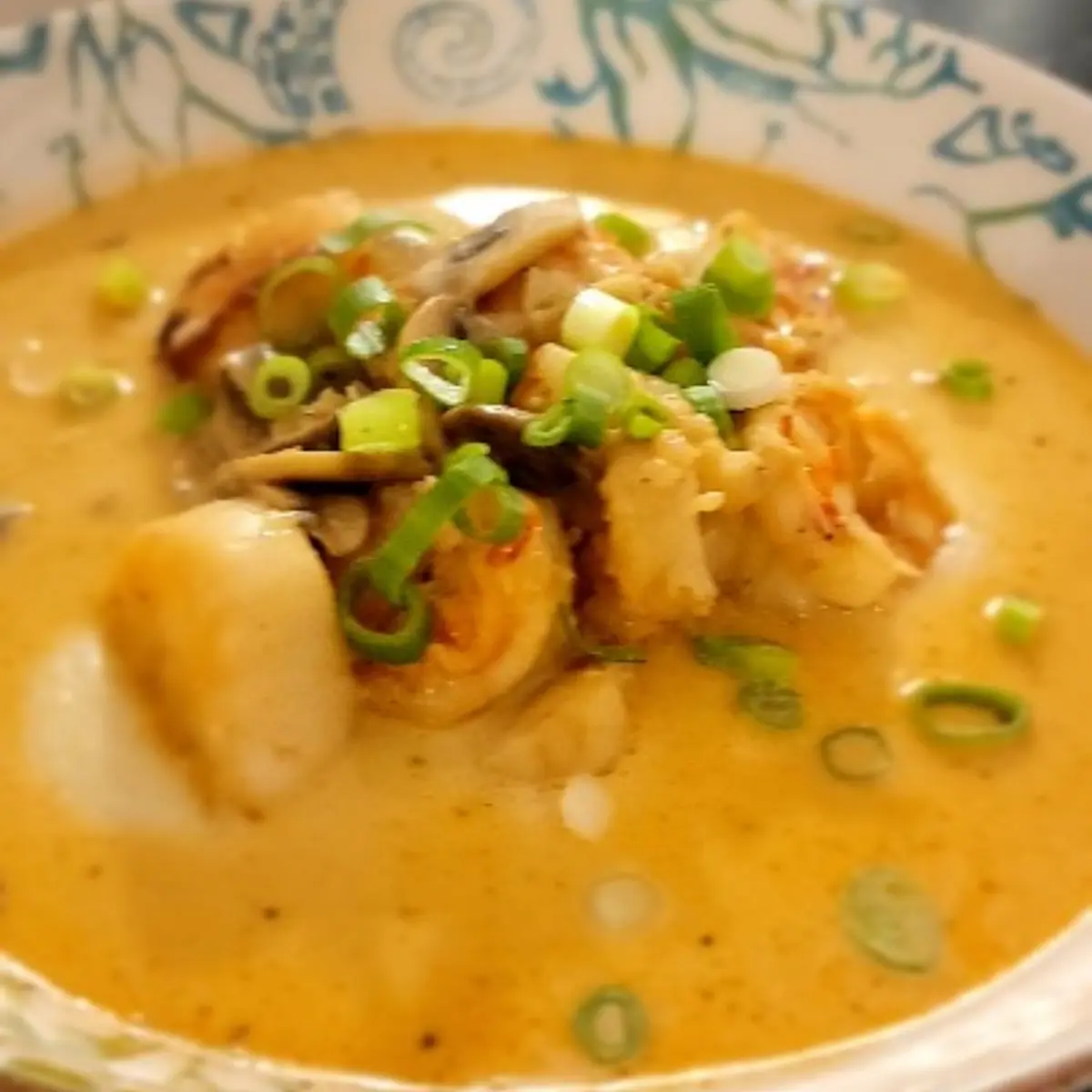creation thumb for Shrimp and Scallop scampi on cheese grits