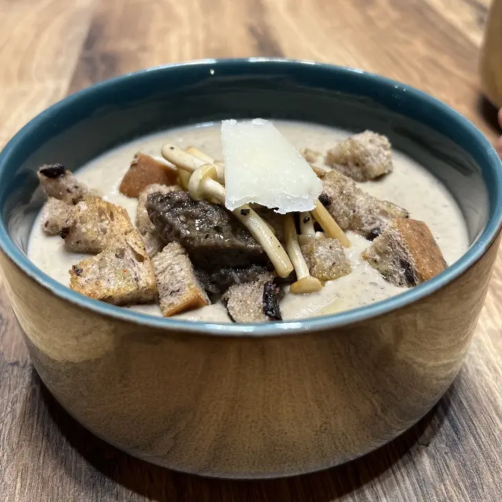 creation thumb for Fake truffle cream soup!