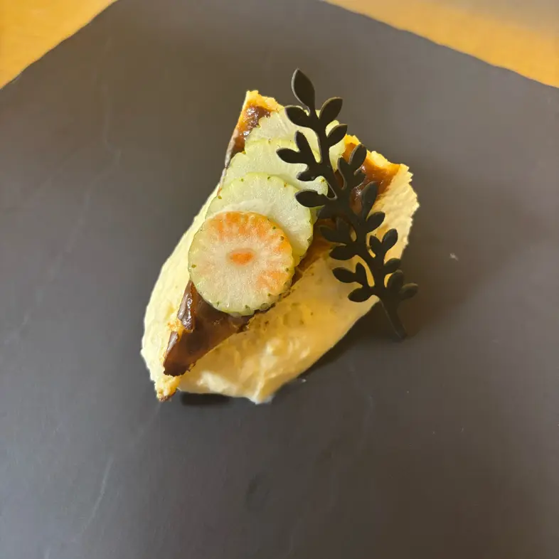 creation thumb for Citrus Basque Cake