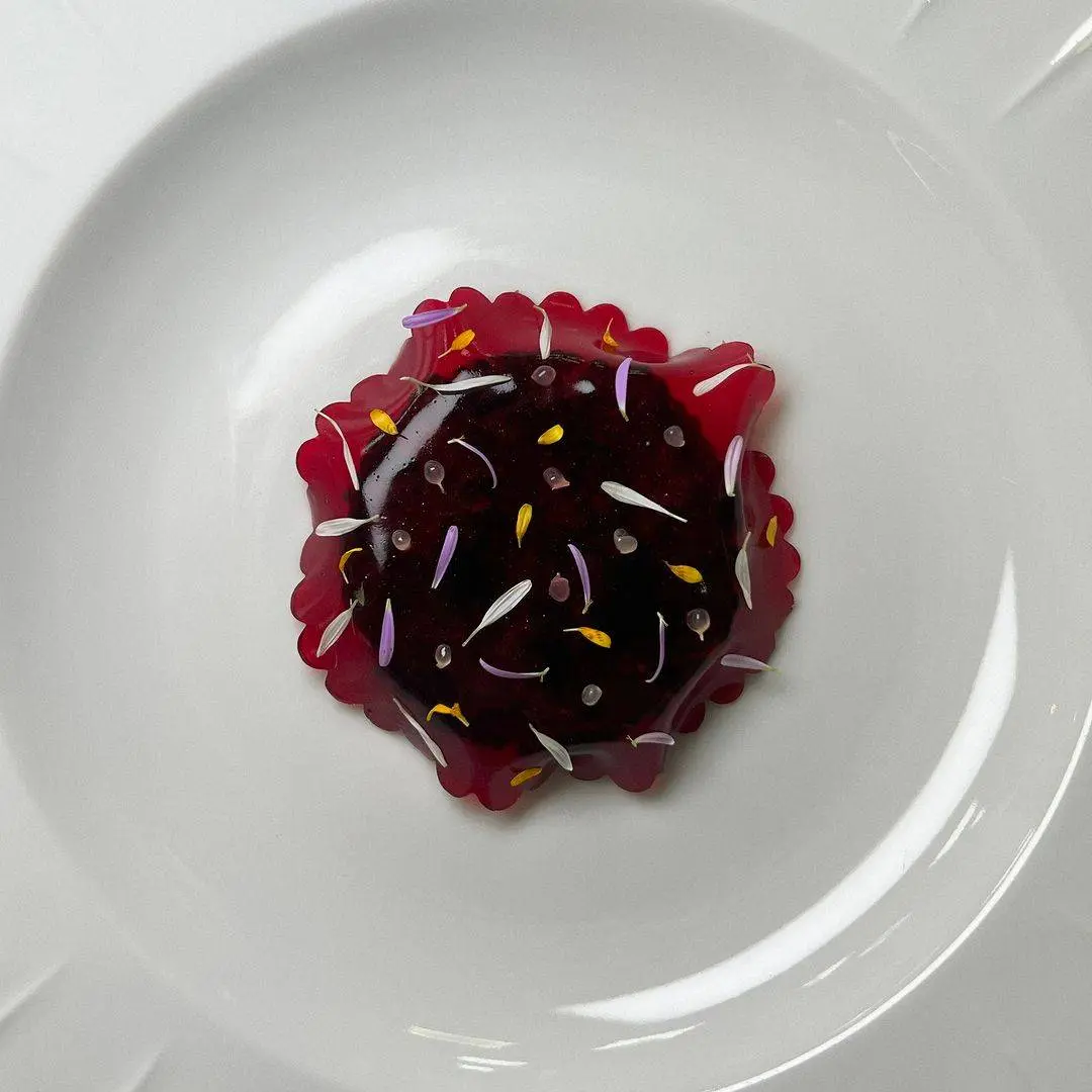 creation thumb for Crabe Royal d'Alaska, Cerise, Caviar Osciètre