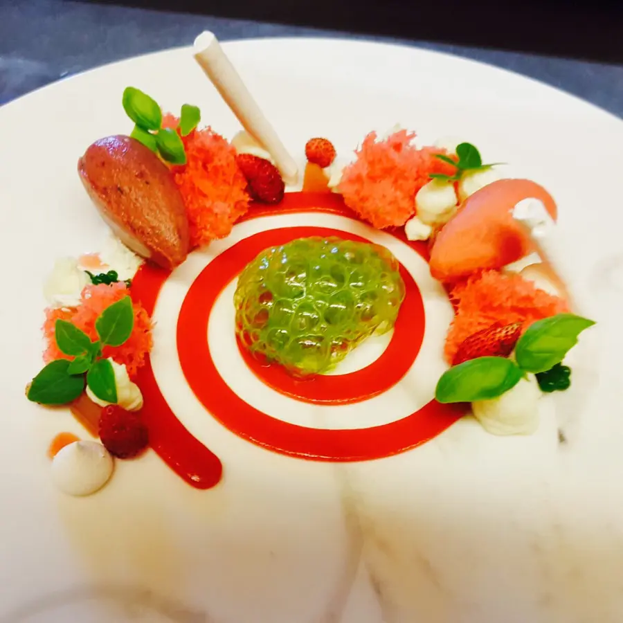 creation thumb for Fragola , basilico e rabarbaro