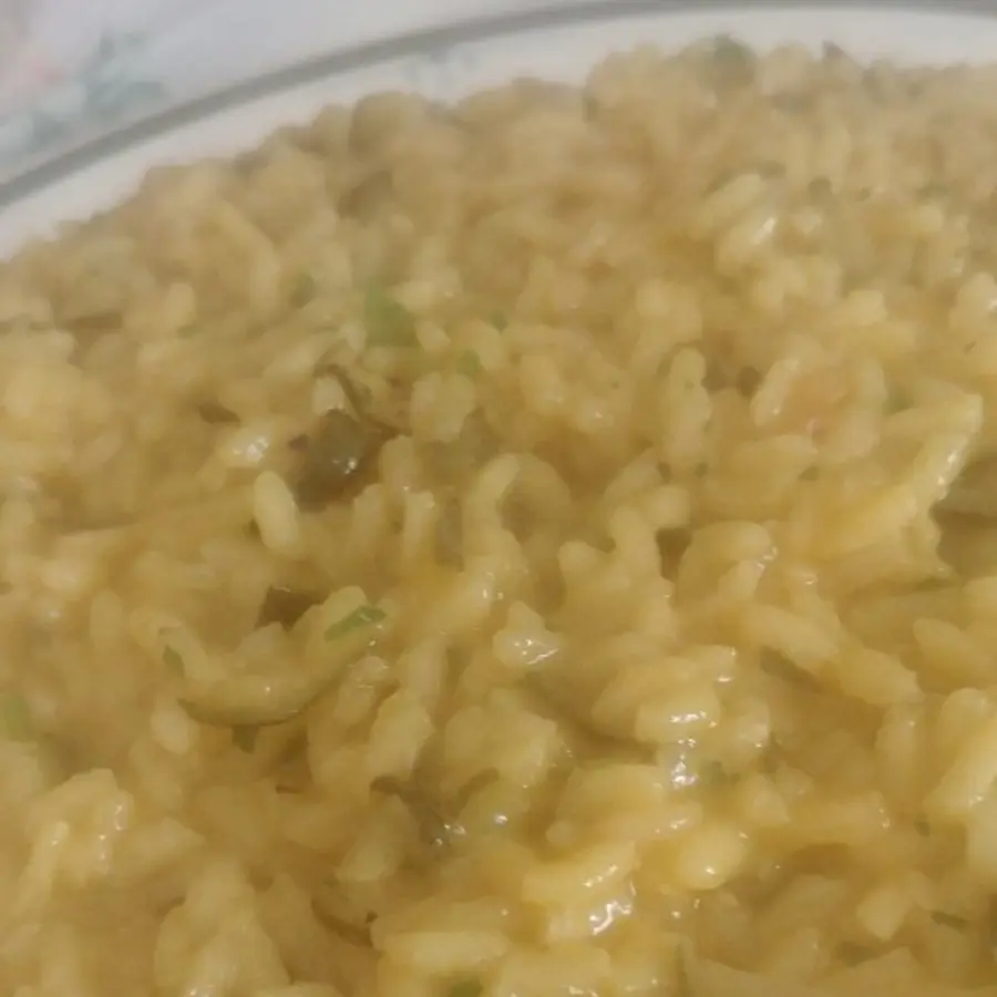 creation thumb for Risotto allo zafferano con zucchine