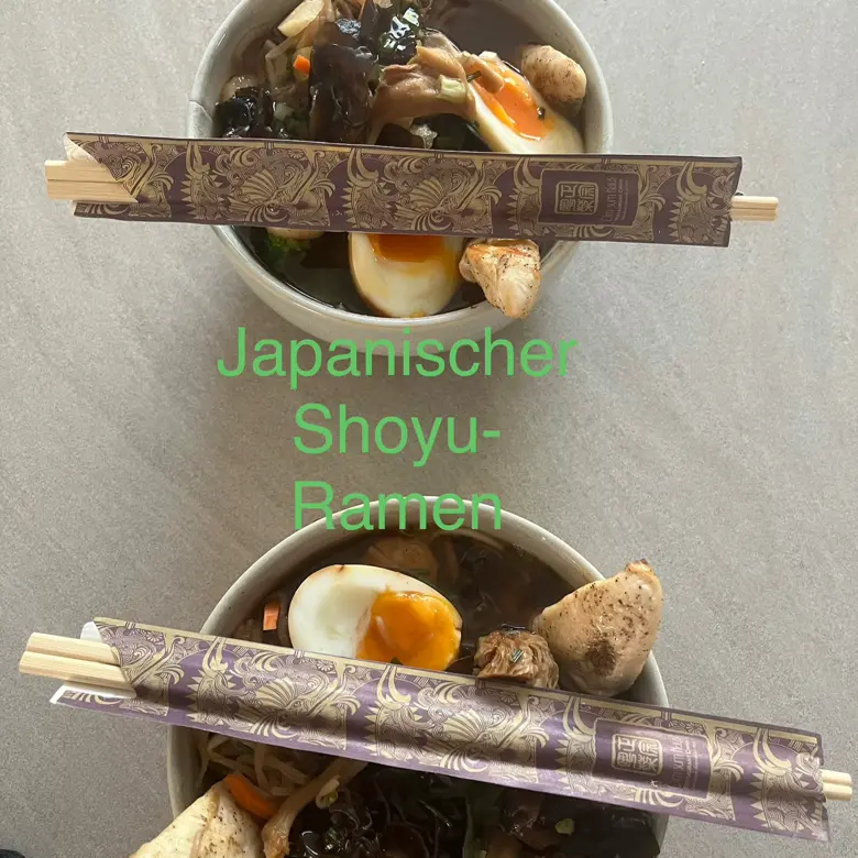 creation thumb for Japanischer Shoyu-Rahmen mit Hühnchen und Garnelen