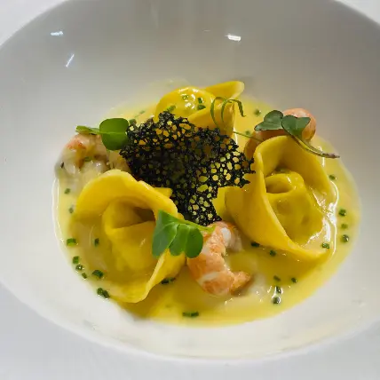 creation thumb for Tortellini with prawns