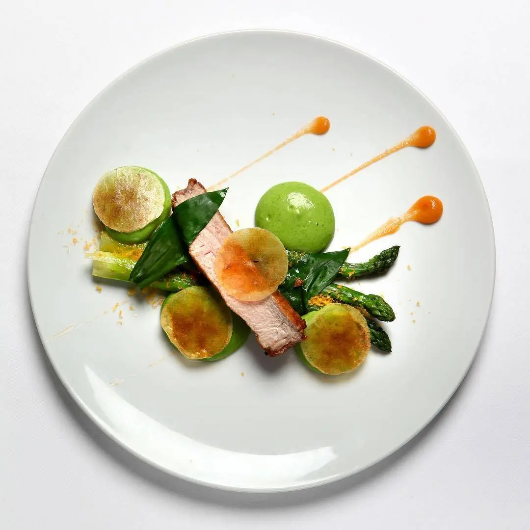 creation thumb for Veal with green asparagus, mimolett and wild garlic potato