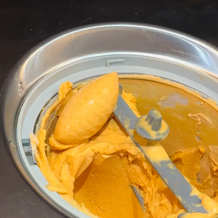 creation thumb for Carrot ice cream 🥕