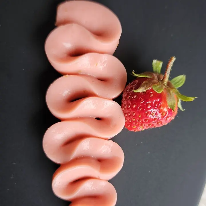 creation thumb for Crème de curd à la fraise et au citron vert