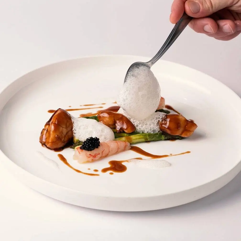 creation thumb for Glazed sweetbreads, prawns, asparagus, caviar