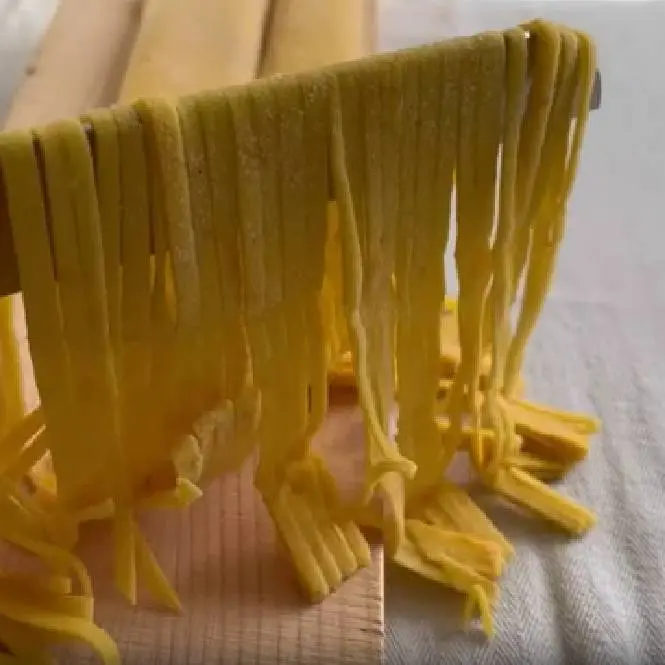 creation thumb for Tagliatelle with citrus zests