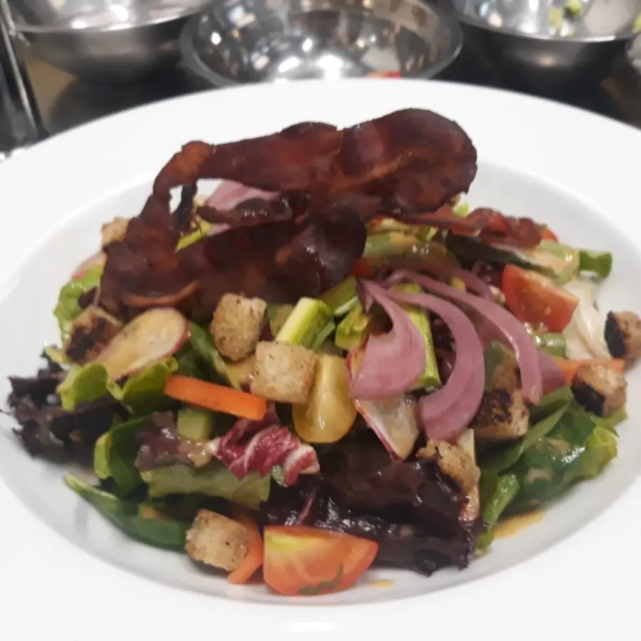 creation thumb for Just a salad