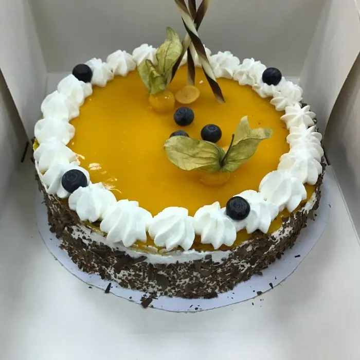 creation thumb for Mango-Sahne Torte