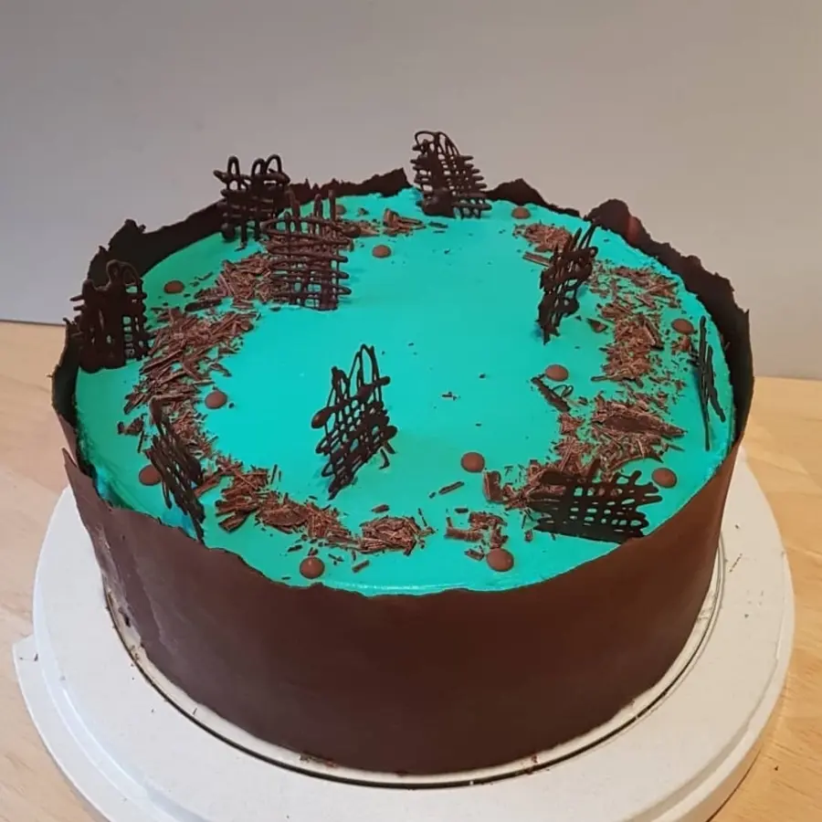 creation thumb for After Eight Torte