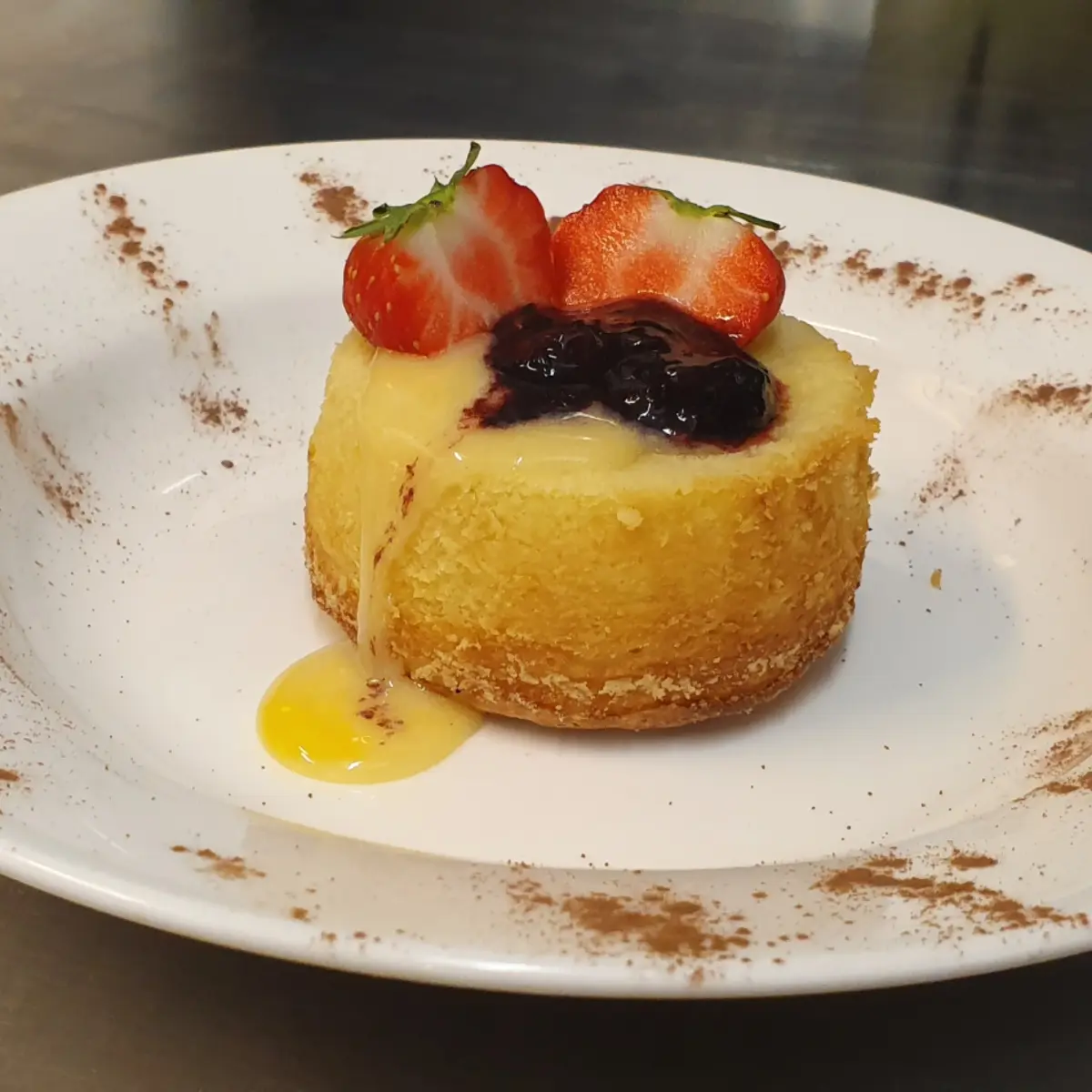 creation thumb for White chocolate lava cake.
