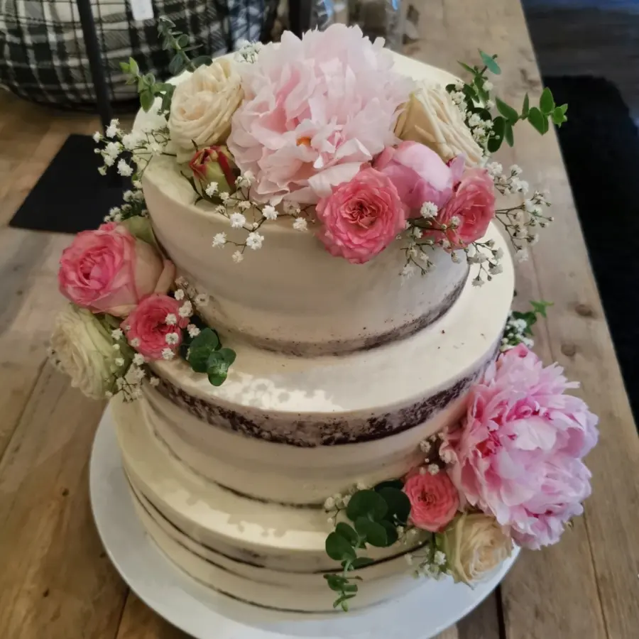 creation thumb for Hochzeitstorte Nr. 10