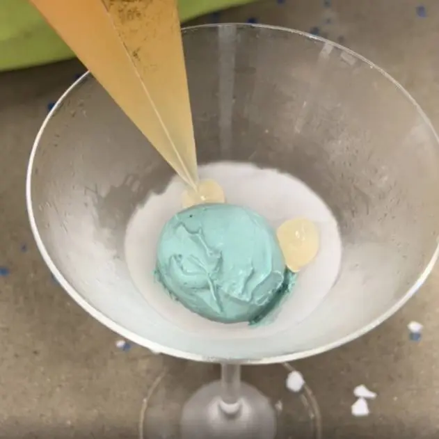 creation thumb for Oxidized Sunflower Seed Ice Cream