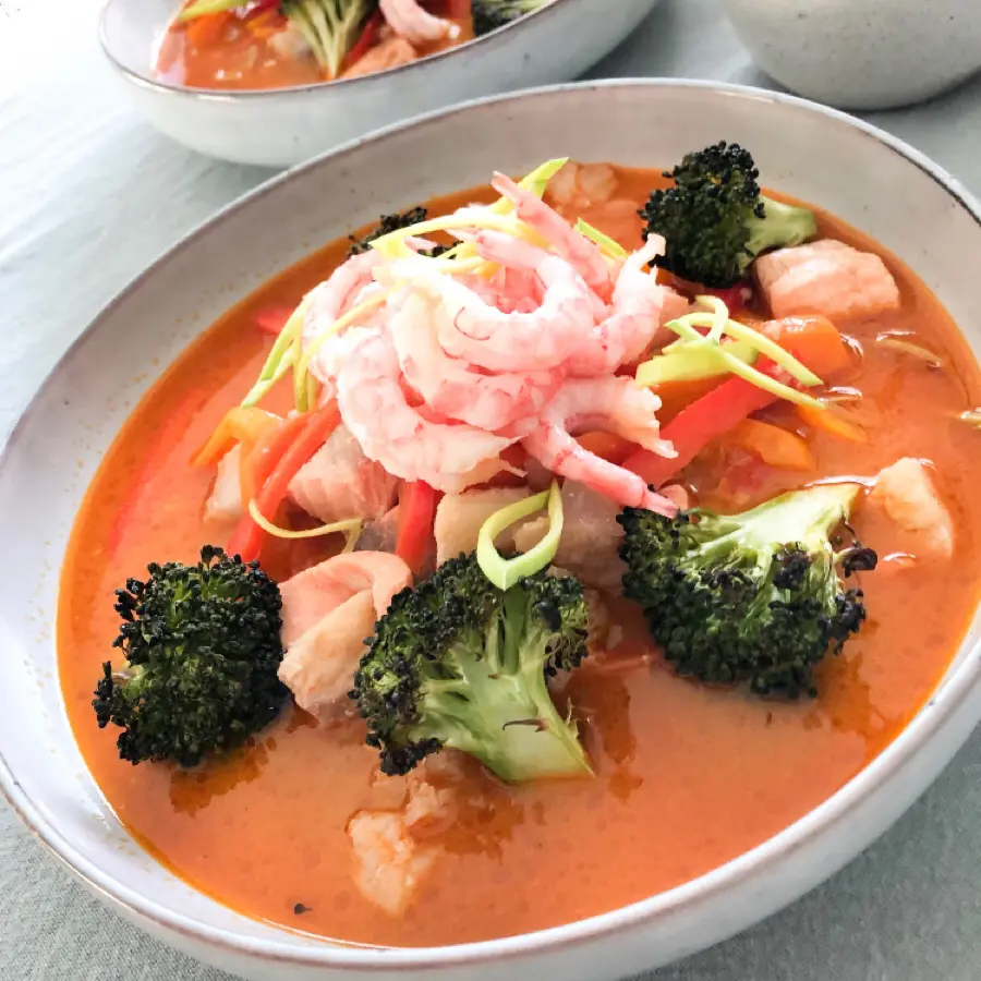 creation thumb for Thai red curry seafood soup