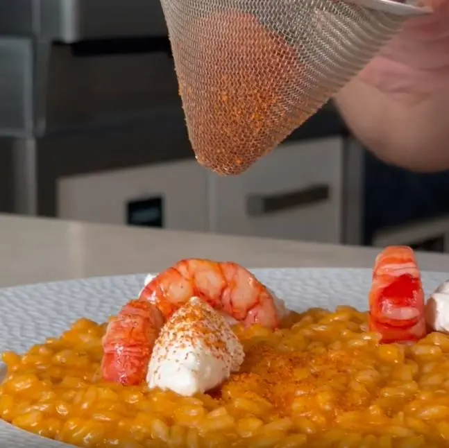 creation thumb for Red Mazara Prawns "Dust"