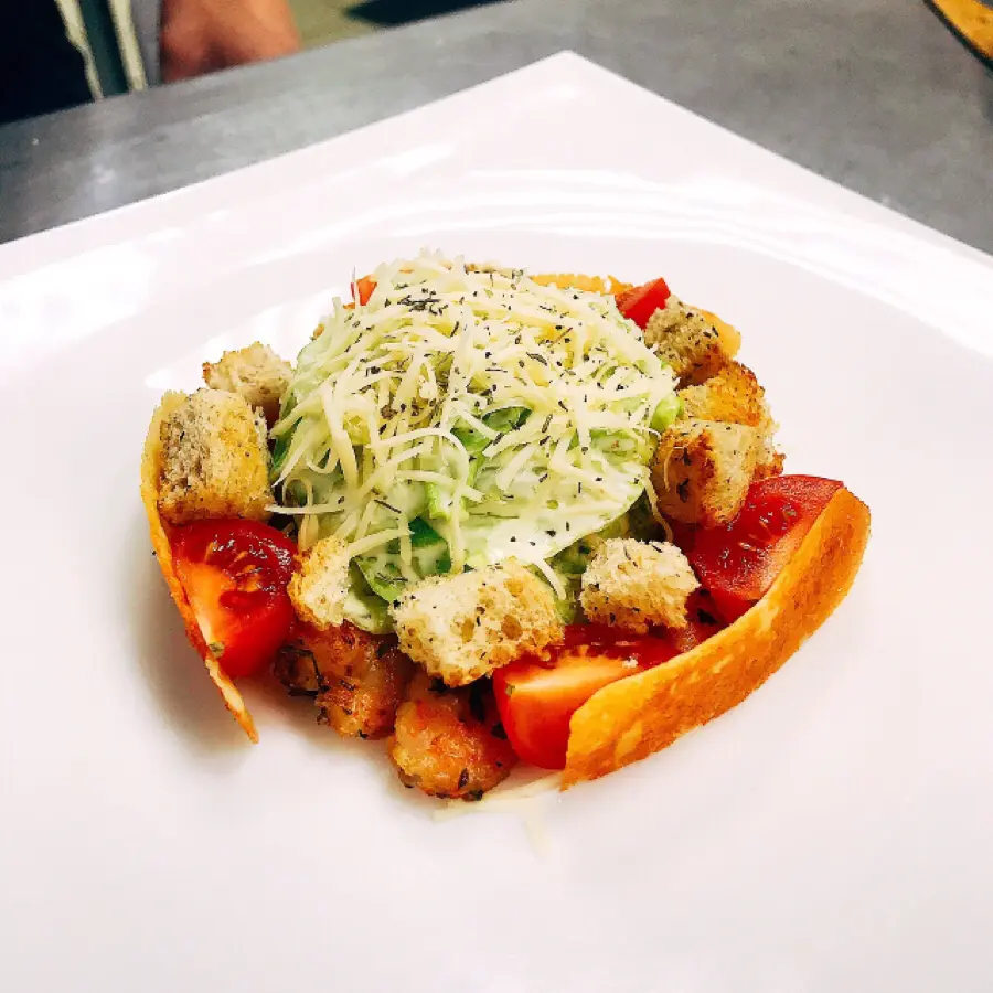 creation thumb for Shrimp caesar salad