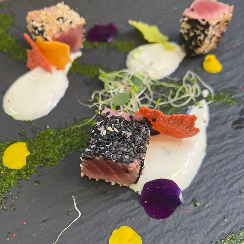 creation thumb for Tataki di tonno, salsa Cipriani e spinacino