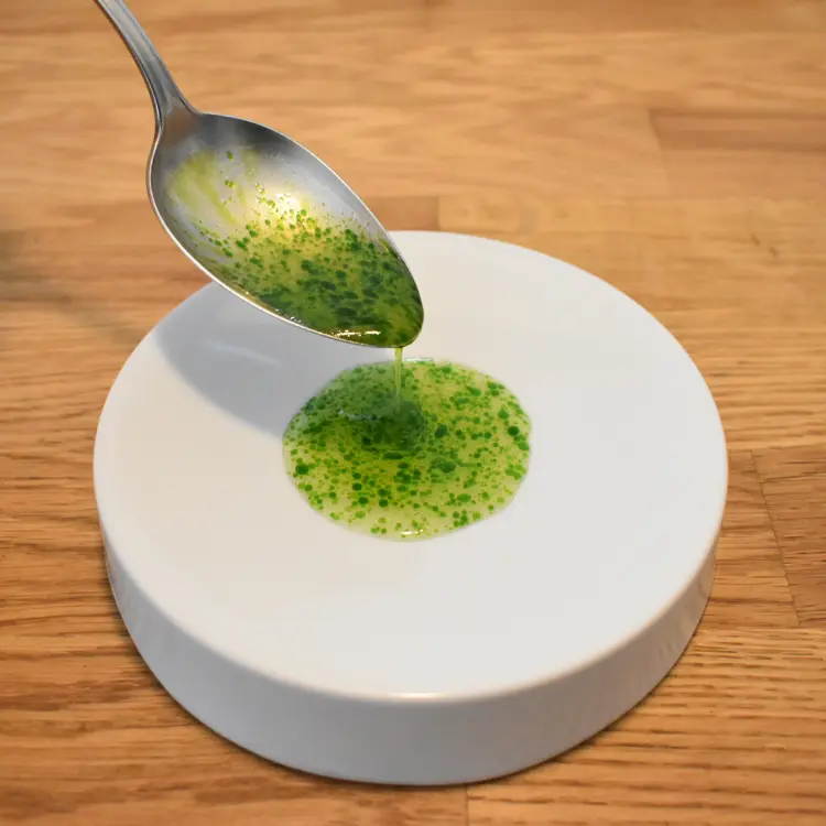 creation thumb for Erbsenvinaigrette mit Bärlauchöl🫛🌱