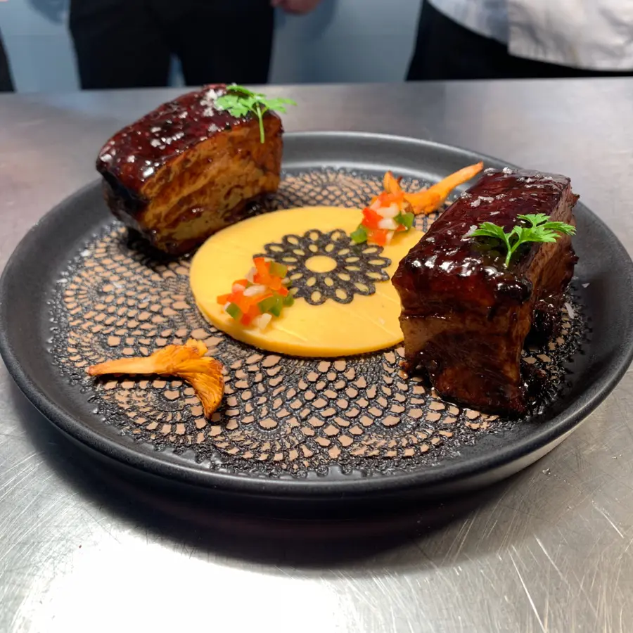 creation thumb for Costilla de cerdo en adobo