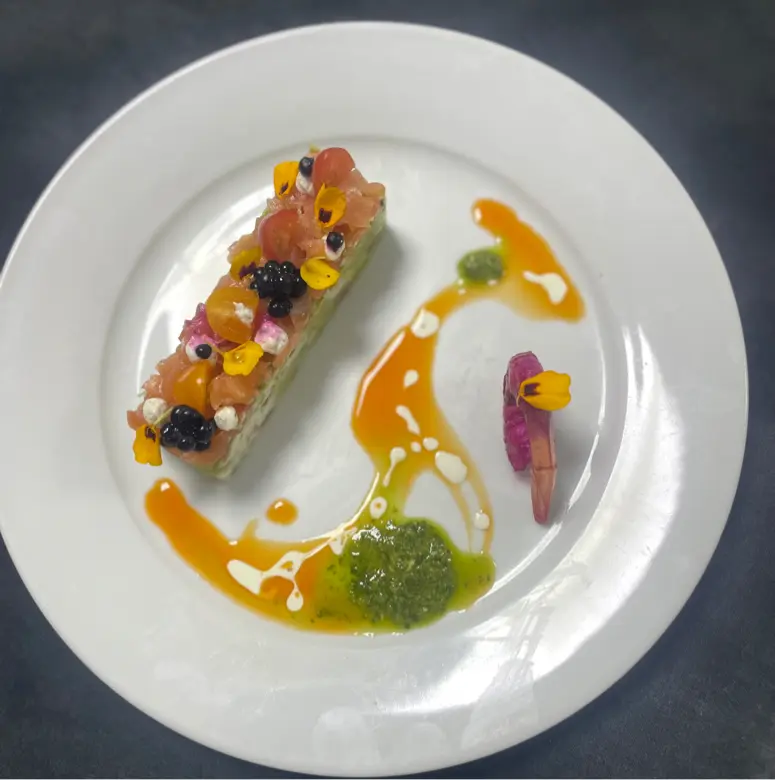creation thumb for Creation de jour: Tartare de saumon avec avocat 