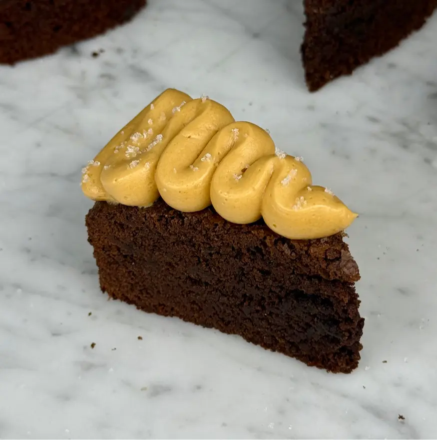 creation thumb for Chocolate & salted caramel brownie