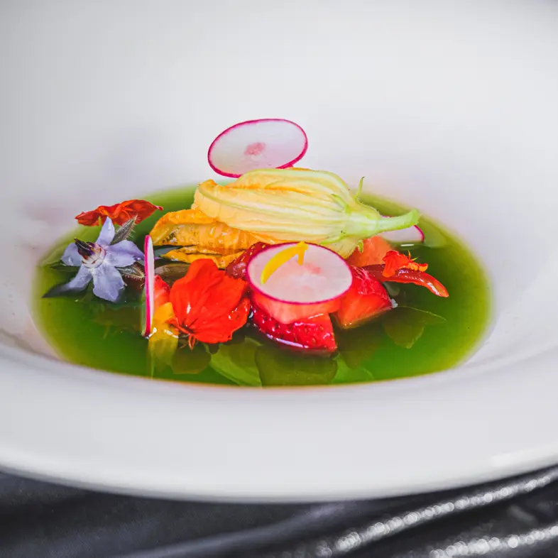 creation thumb for Cucumber ginger soup, courgette flower, with mascarpone mousse