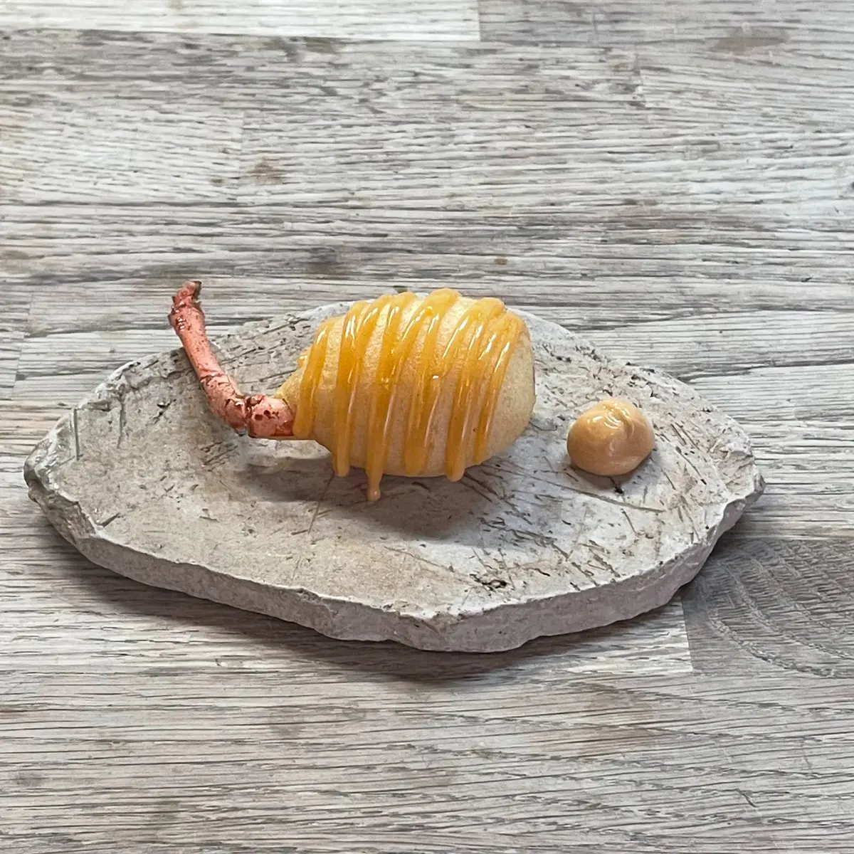 creation thumb for Lobster Claw Fritter