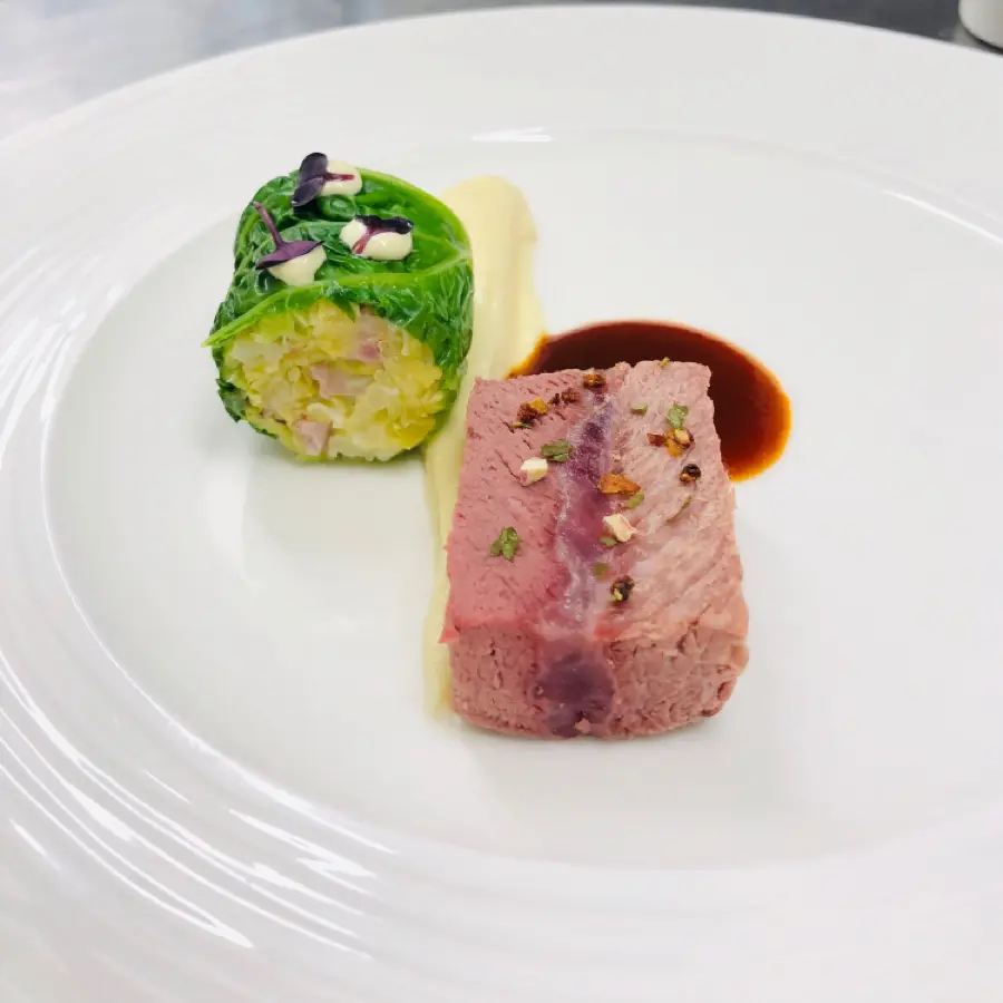 creation thumb for Sous vide cooked beef shoulder / savoy cabbage / celery / BBQ jus