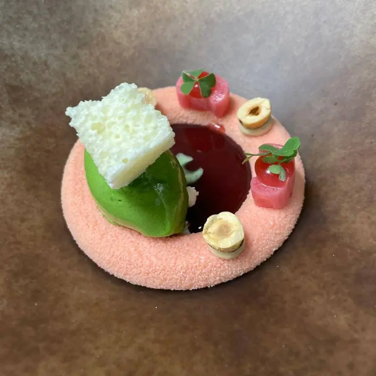 creation thumb for Rhubarb/sorrel/white chocolate