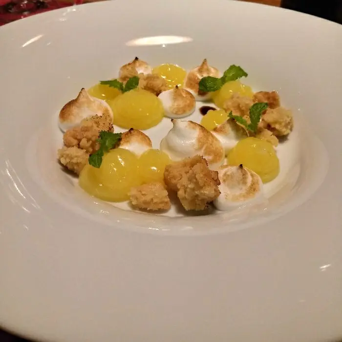 creation thumb for Lemon Pie, crumble, meringue