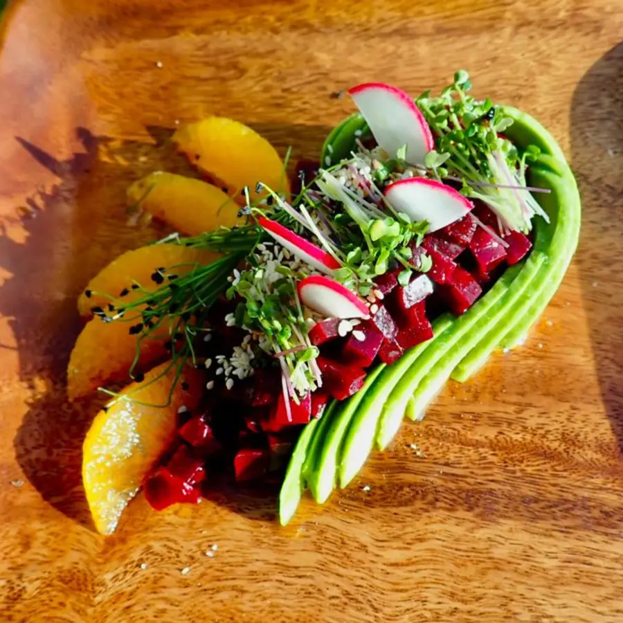 creation thumb for Beets and avocado tartare