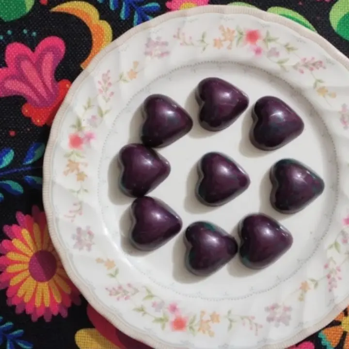 creation thumb for Hazelnut and mezcal bonbon