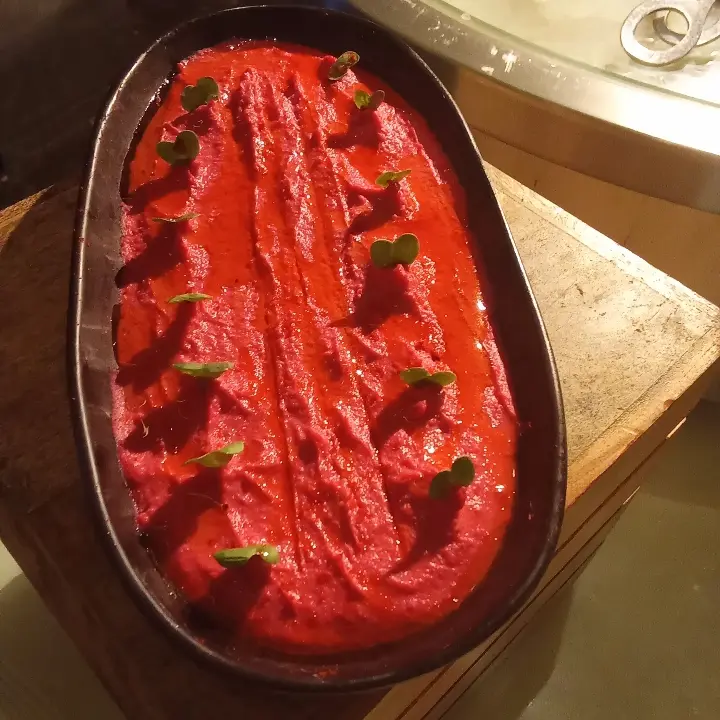 creation thumb for Houmous de betterave