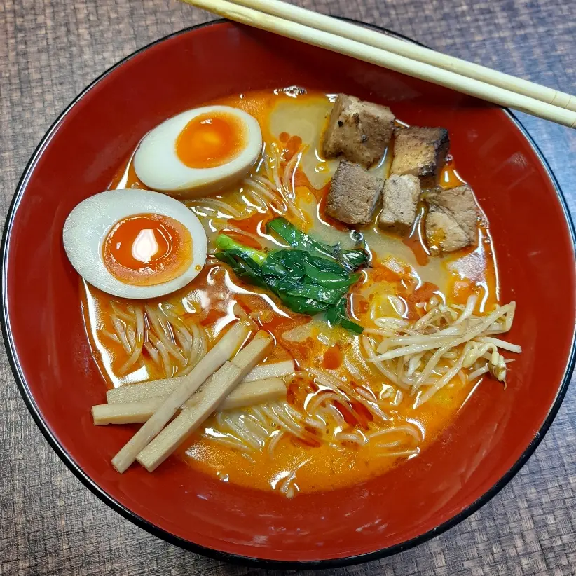 creation thumb for tonkotsu ramen