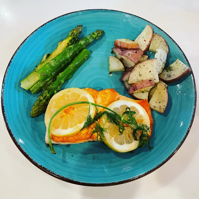 creation thumb for Salmon with lemon and fresh dill