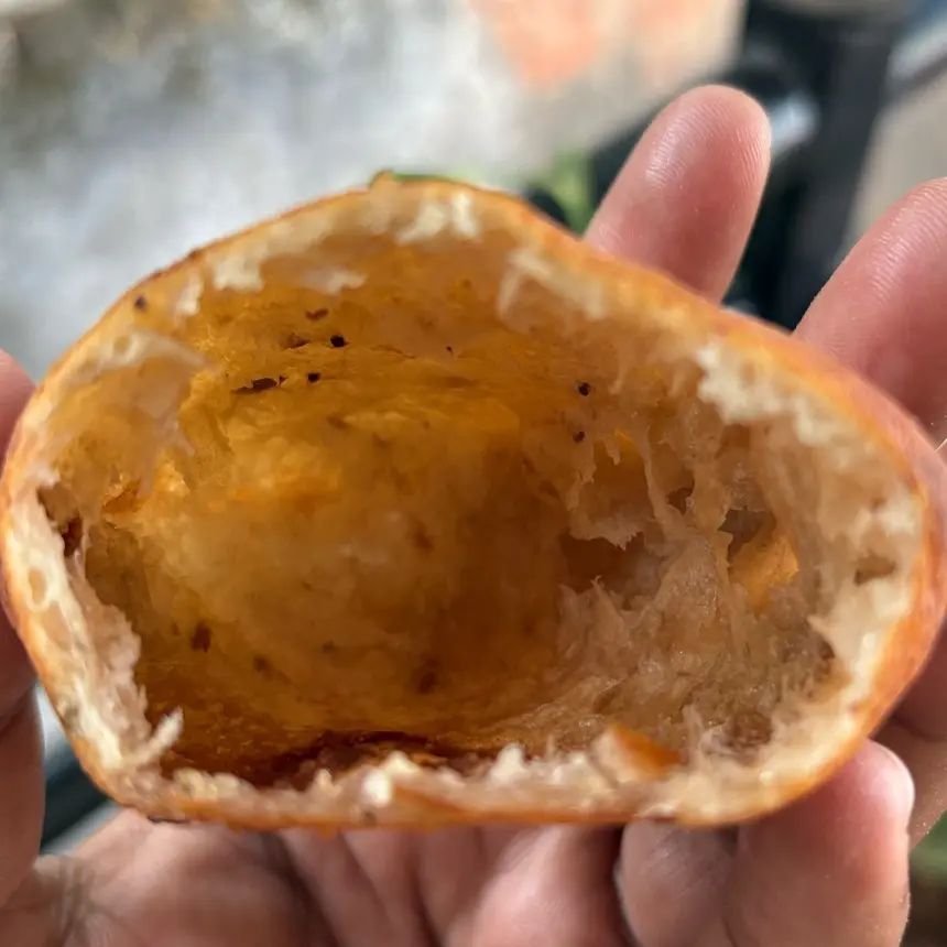 creation thumb for Fermented Banana Puff Buns