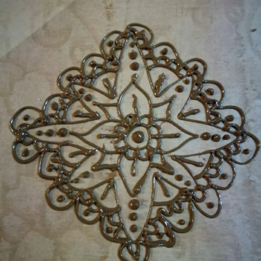 creation thumb for Angewirkte Schokolade, Ornament