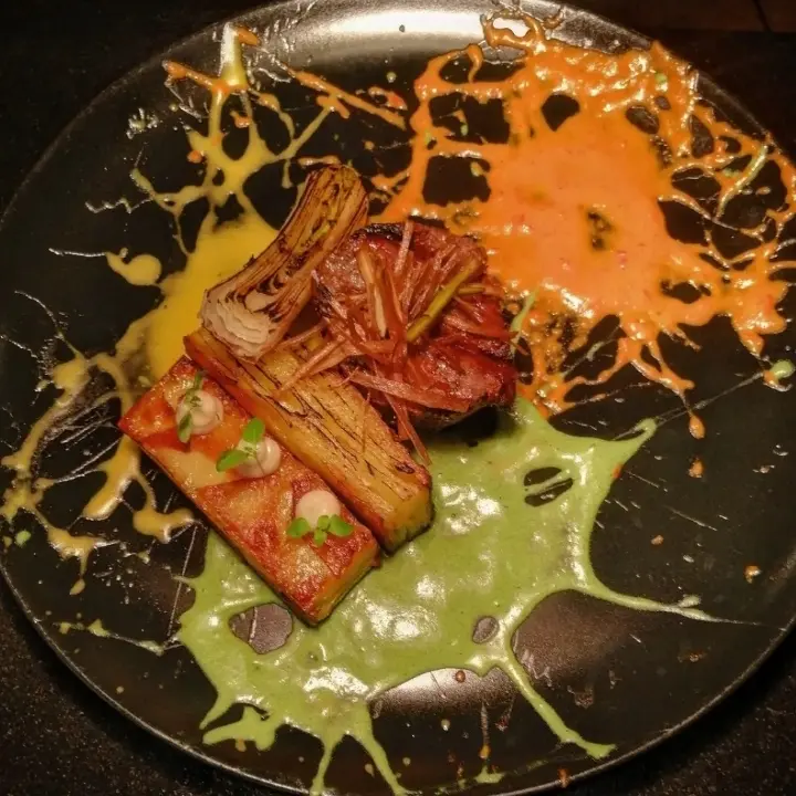 creation thumb for Veal medallion and tricolor sauces.