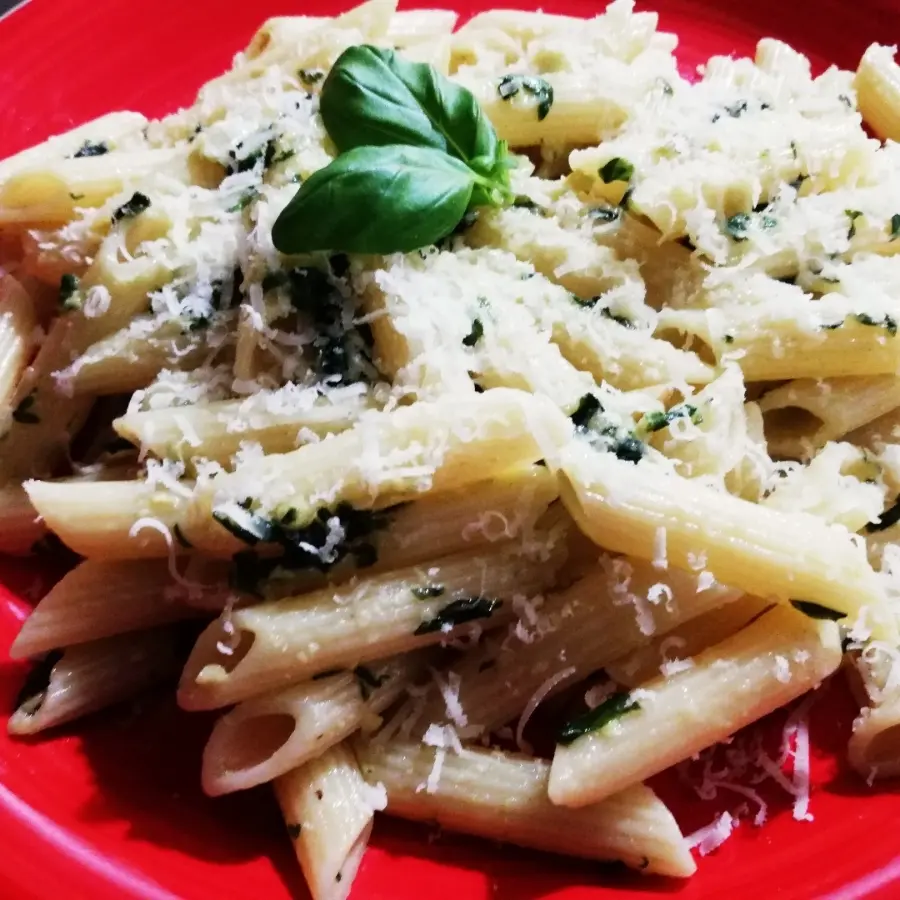 creation thumb for Penne com pesto