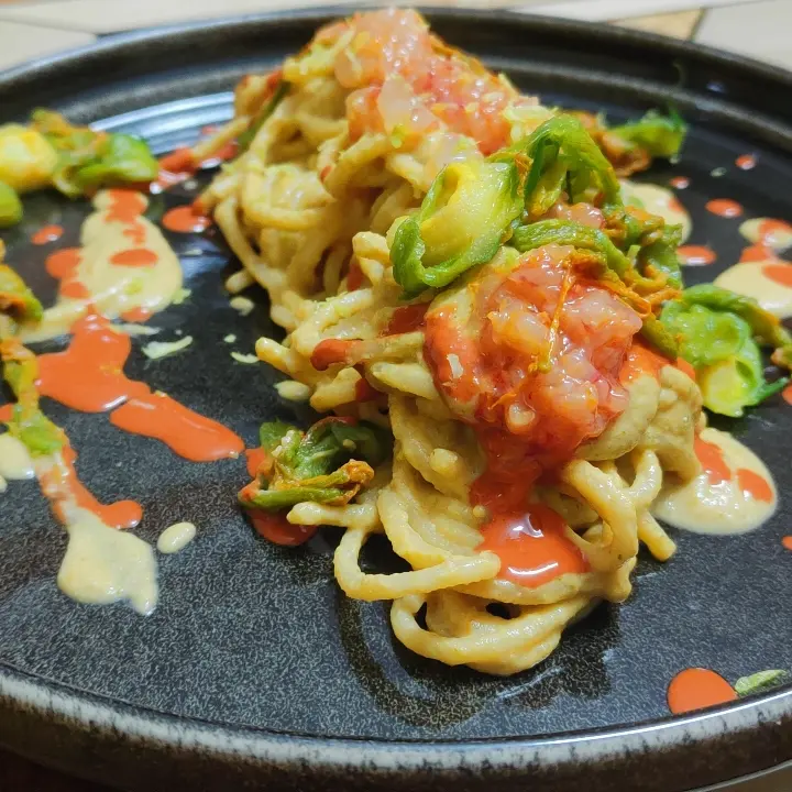 creation thumb for Spaghetti with Zucchini Cream and Red Shrimp
