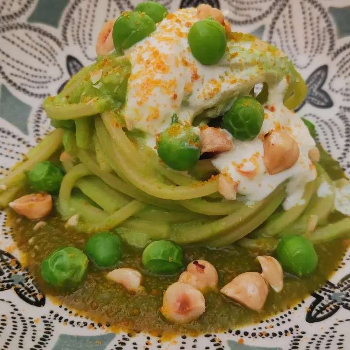 creation thumb for Spaghetti alla chitarra with peas, stracciatella, and bottarga