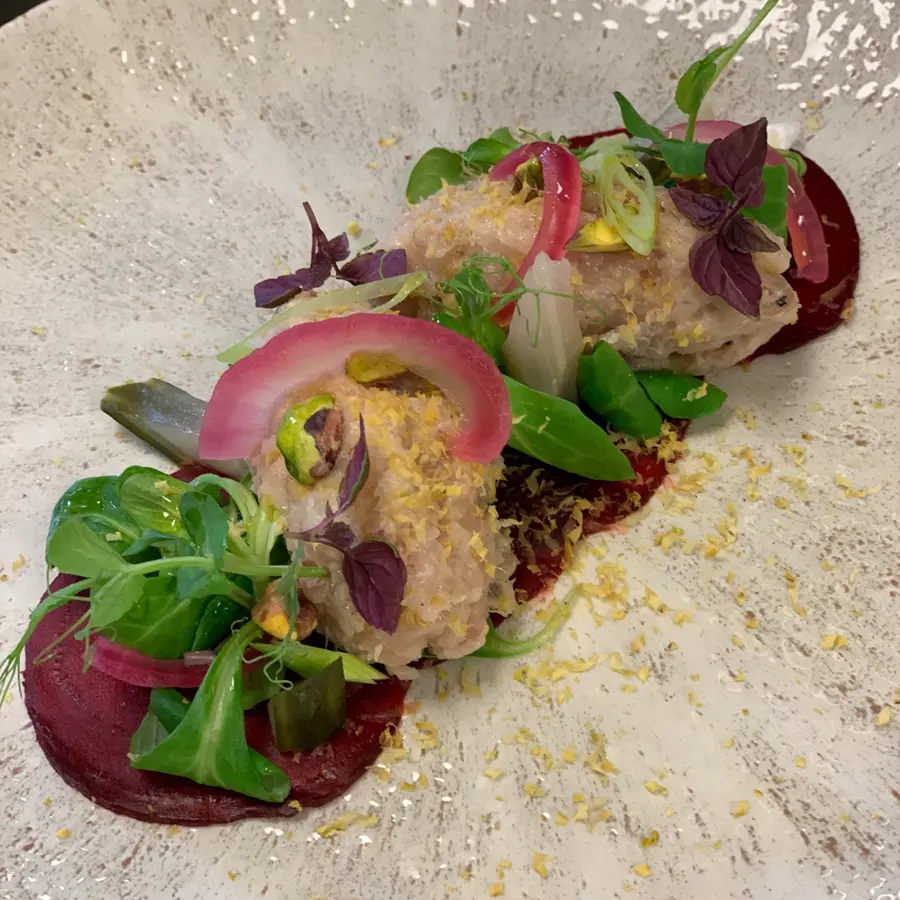 creation thumb for Mackrel, pistacio, pickled red unions and beetroot