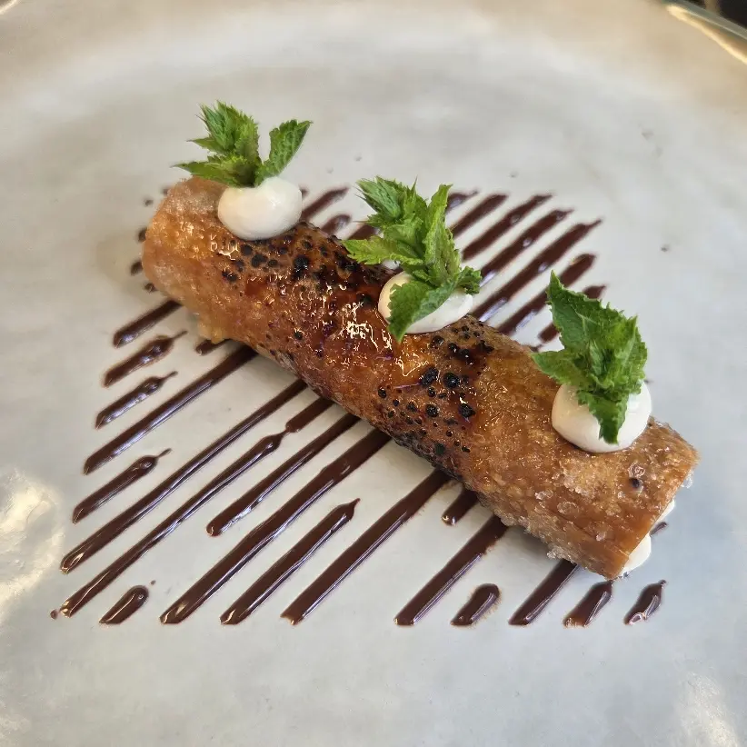creation thumb for Caramelized cannoli