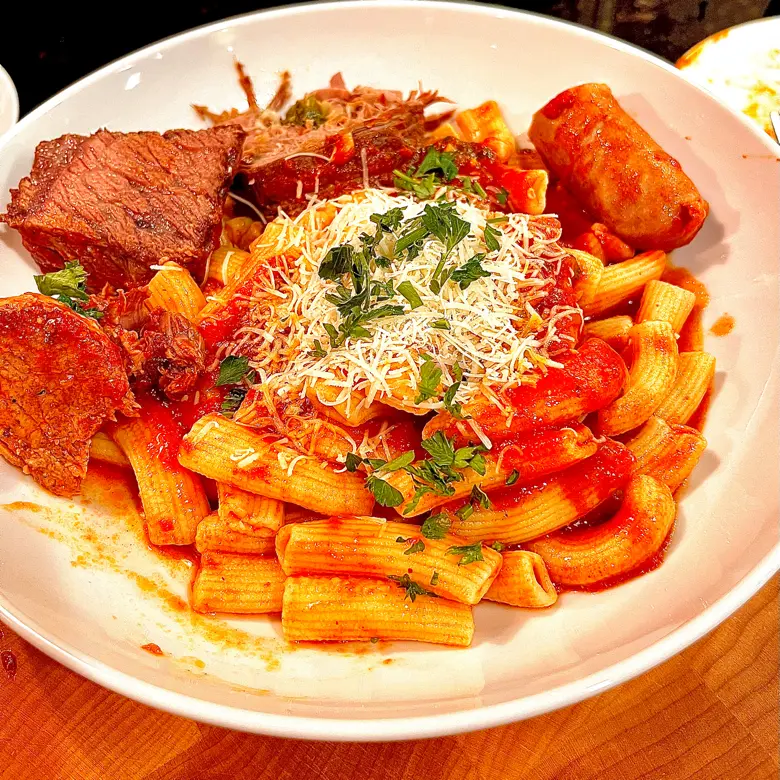 creation thumb for Neapolitan Ragu